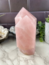 Load image into Gallery viewer, Rose Quartz Twin Tower