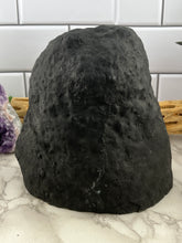 Load image into Gallery viewer, Amethyst Agate Geode