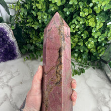 Load image into Gallery viewer, Rhodonite Tower