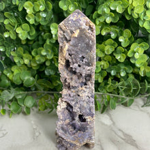 Load image into Gallery viewer, Grape Chalcedony Tower