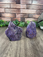 Load image into Gallery viewer, Charoite Freeform