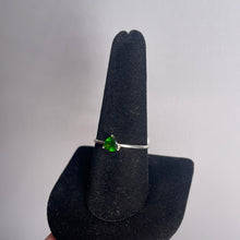 Load image into Gallery viewer, Diopside Size 9 Sterling Silver Ring