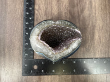 Load image into Gallery viewer, Amethyst &amp; Agate Heart