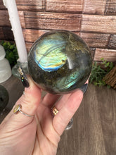 Load image into Gallery viewer, Labradorite Sphere