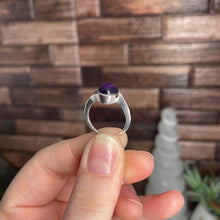 Load image into Gallery viewer, Amethyst Size 6 Sterling Silver Ring