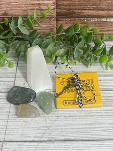‘Happy Birthday’ Crystal Kit