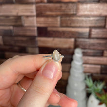 Load image into Gallery viewer, Gray Moonstone Size 6 Sterling Silver Ring