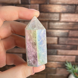 Aura Crackle Quartz Tower