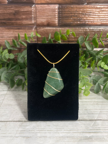 Green Aventurine Wire-Wrapped Pendant