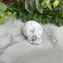 Load image into Gallery viewer, Howlite Skull