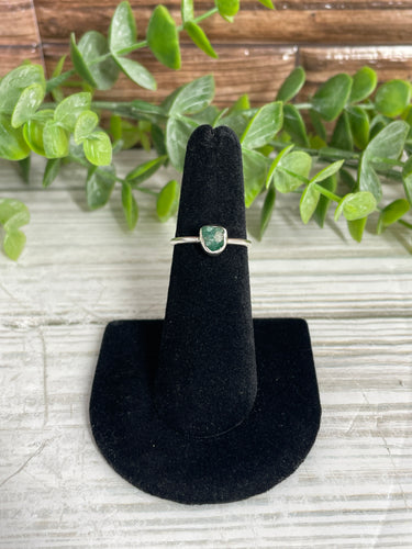 Emerald SZ 5 Sterling Silver Ring