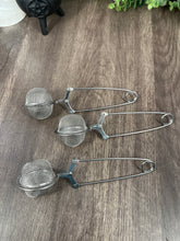 Load image into Gallery viewer, Ball Tea Strainer