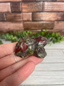 Dragon Bloodstone Frog Carving