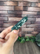 Load image into Gallery viewer, Double Terminated Crystals