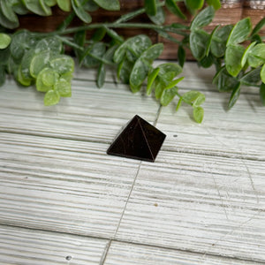 Mini Garnet Pyramid