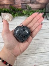 Load image into Gallery viewer, Larvikite Heart