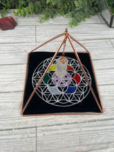 Load image into Gallery viewer, Copper Pyramid Generator