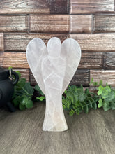 Load image into Gallery viewer, Rose Quartz Angel
