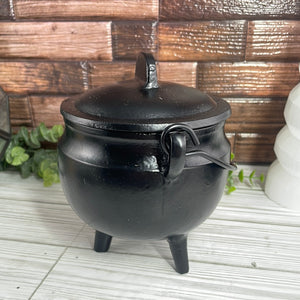 Large Cauldron With Lid