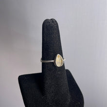 Load image into Gallery viewer, Rutile Quartz Size 7 Sterling Silver Ring