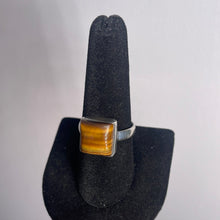 Load image into Gallery viewer, Tiger Eye Size 9 Sterling Silver Ring