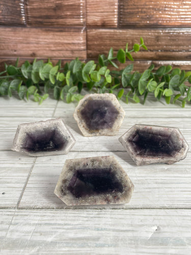 Tropiche Amethyst Half-Polished