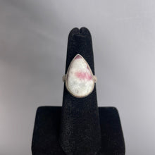 Load image into Gallery viewer, Pink Tourmaline Size 6 Sterling Silver Ring
