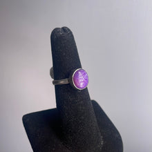 Load image into Gallery viewer, Sugilite Size 6 Sterling Silver Ring