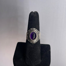 Load image into Gallery viewer, Amethyst Size 7 Sterling Silver Ring
