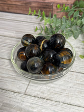 Load image into Gallery viewer, Mixed Tiger Eye Mini Sphere