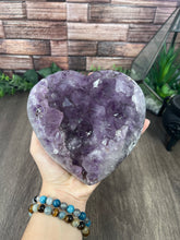 Load image into Gallery viewer, 2 lb Amethyst Heart