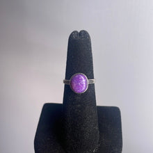 Load image into Gallery viewer, Sugilite Size 6 Sterling Silver Ring