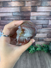 Load image into Gallery viewer, Fire Quartz Skull