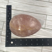 Load image into Gallery viewer, Rose Quartz Large Egg