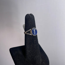 Load image into Gallery viewer, Kyanite Size 5 Sterling Silver Ring