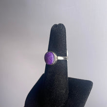 Load image into Gallery viewer, Sugilite Size 6 Sterling Silver Ring