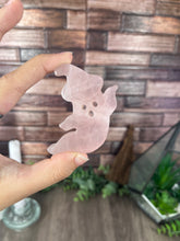 Load image into Gallery viewer, Rose Quartz Ghost Carving