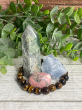 Load image into Gallery viewer, Taurus Zodiac Crystal Kit