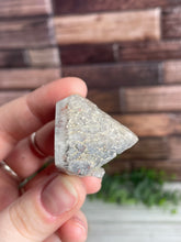 Load image into Gallery viewer, Tropiche Amethyst Half-Polished