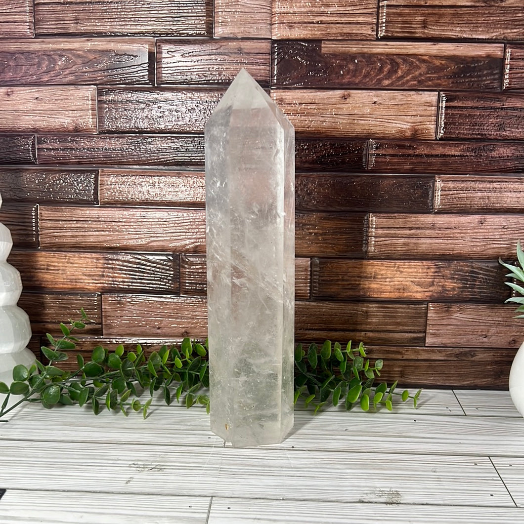 XL Clear Quartz Tower