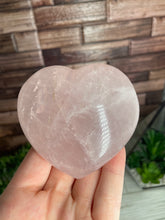 Load image into Gallery viewer, Rose Quartz Heart Medium