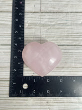 Load image into Gallery viewer, Mangano Calcite Heart