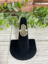 Load image into Gallery viewer, Libyan Desert Glass SZ 6 Sterling Silver Ring