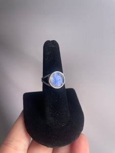 Rainbow Moonstone SZ 7 Sterling Silver Ring