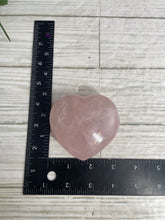 Load image into Gallery viewer, Rose Quartz Heart Medium