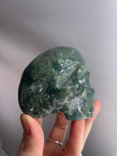 Load image into Gallery viewer, Moss Agate Skull