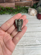 Load image into Gallery viewer, Crystal Angel Carving
