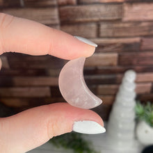 Load image into Gallery viewer, Rose Quartz Mini Moon Carving