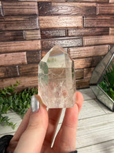 Load image into Gallery viewer, Clear Quartz Tower