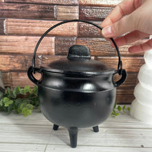 Load image into Gallery viewer, Large Cauldron With Lid
